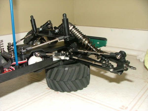 rustler vxl shock tower